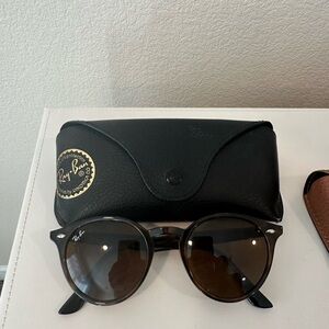 Ray-Ban Sunglasses with Case